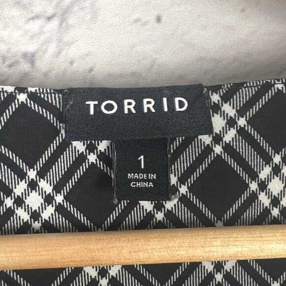Torrid Womens 1X Career Office Academia Preppy Plaid Long Sleeve Surplice Blouse - Picture 7 of 12